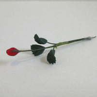 Rød rose knop m/blade, fimo