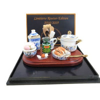 Collector`s tray ,, blue onion gold design "