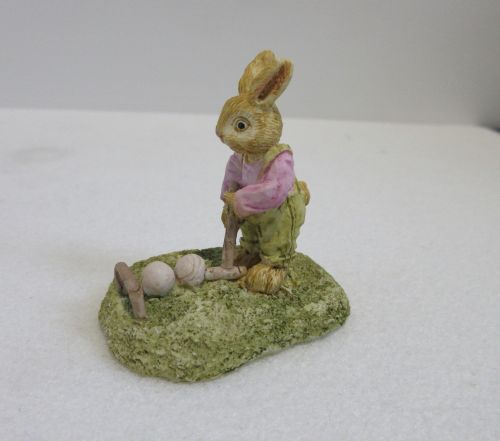 Keramik kanin havefigur, cricket