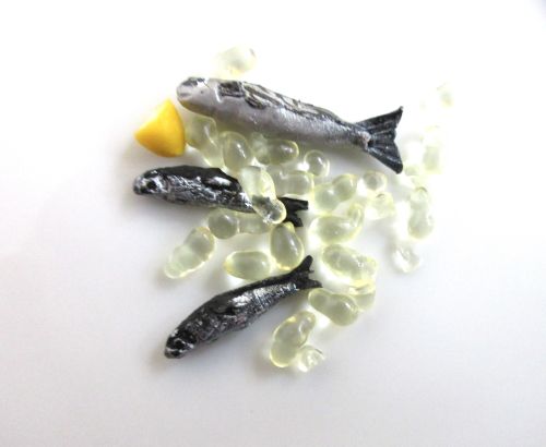 Håndlavet: 1 makrel - 2 sild- citron- is