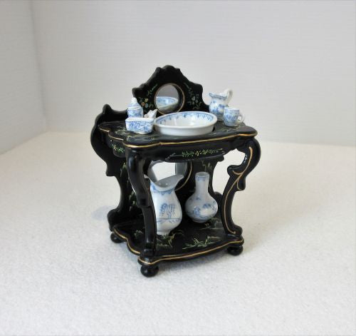 Bespaq toiletmøbel, Chinise- serie, m/ håndmalet porcelæn,