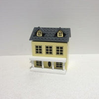 Dollhouse for the dollhouse de luxe can be opened, yellow