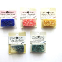 Petit glass Beads  180 pk a kr.10,00