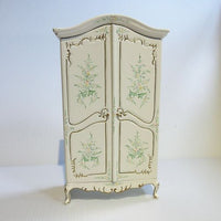 Cabinet - elfenbensfarvet, med blomster