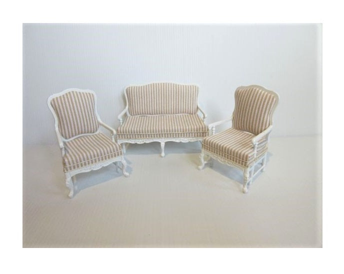 Sofa + 2 lænestole, hvid m/ udskæringer og off whit stribet stof, sæt