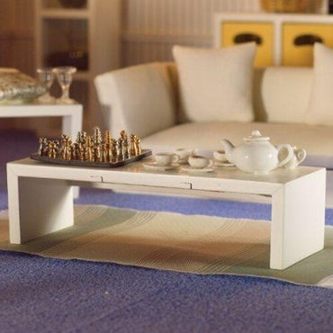 Coffee table without deco