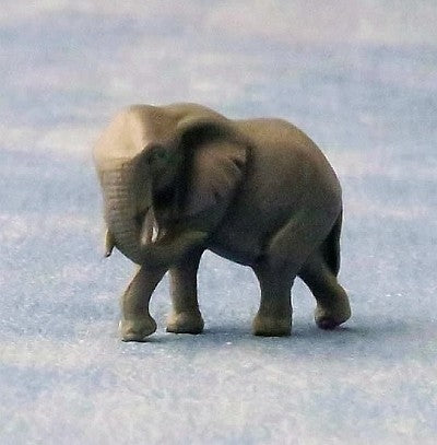 Elefant i plast
