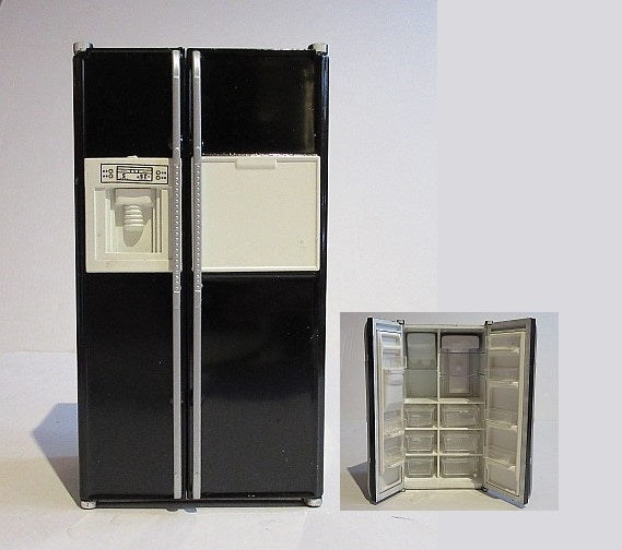 Amerikaner-køleskab sort m/ plastskuffer