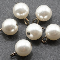 White balls 6 pcs.